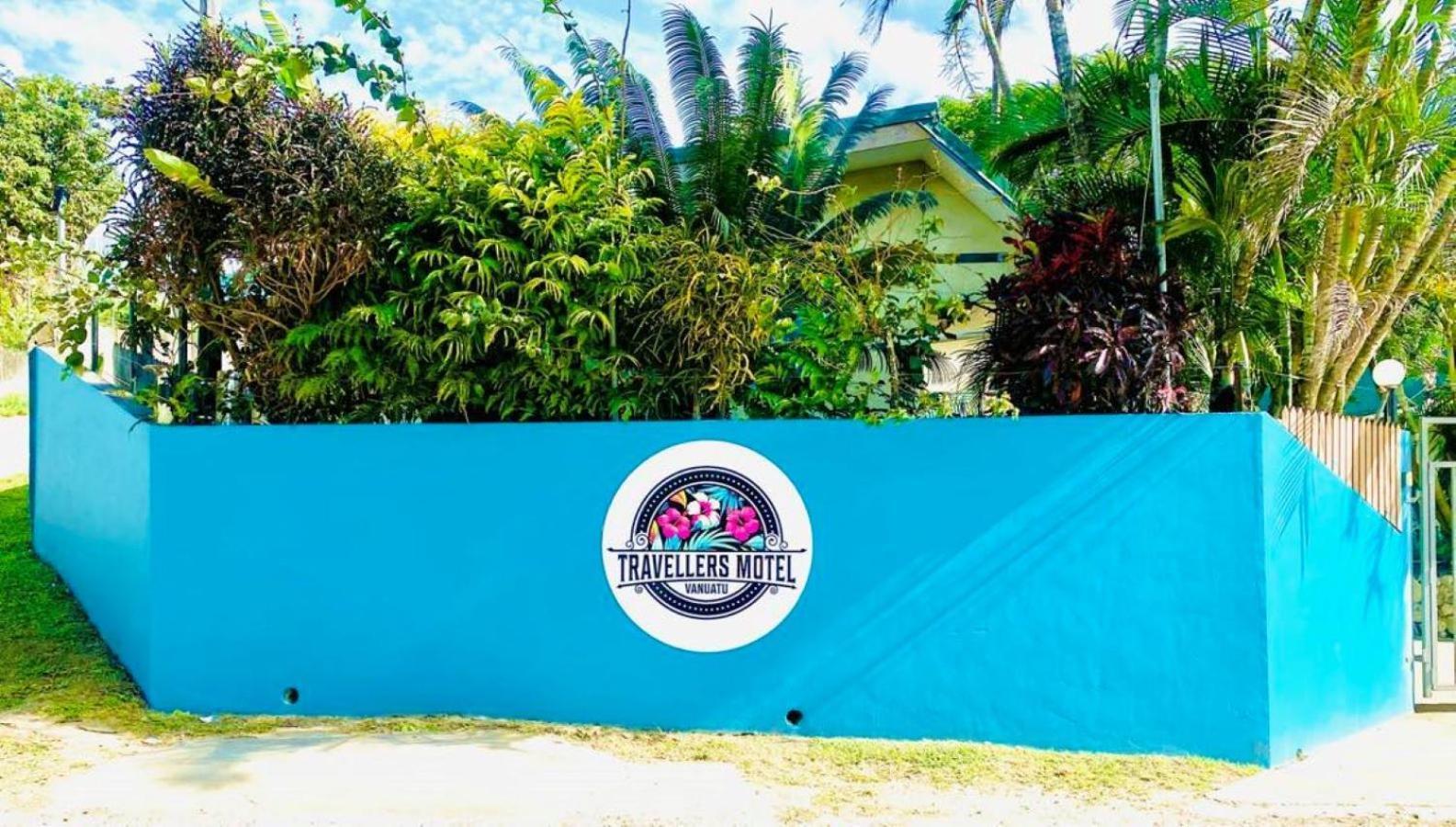 Travellers Motel Vanuatu Порт-Вила Экстерьер фото